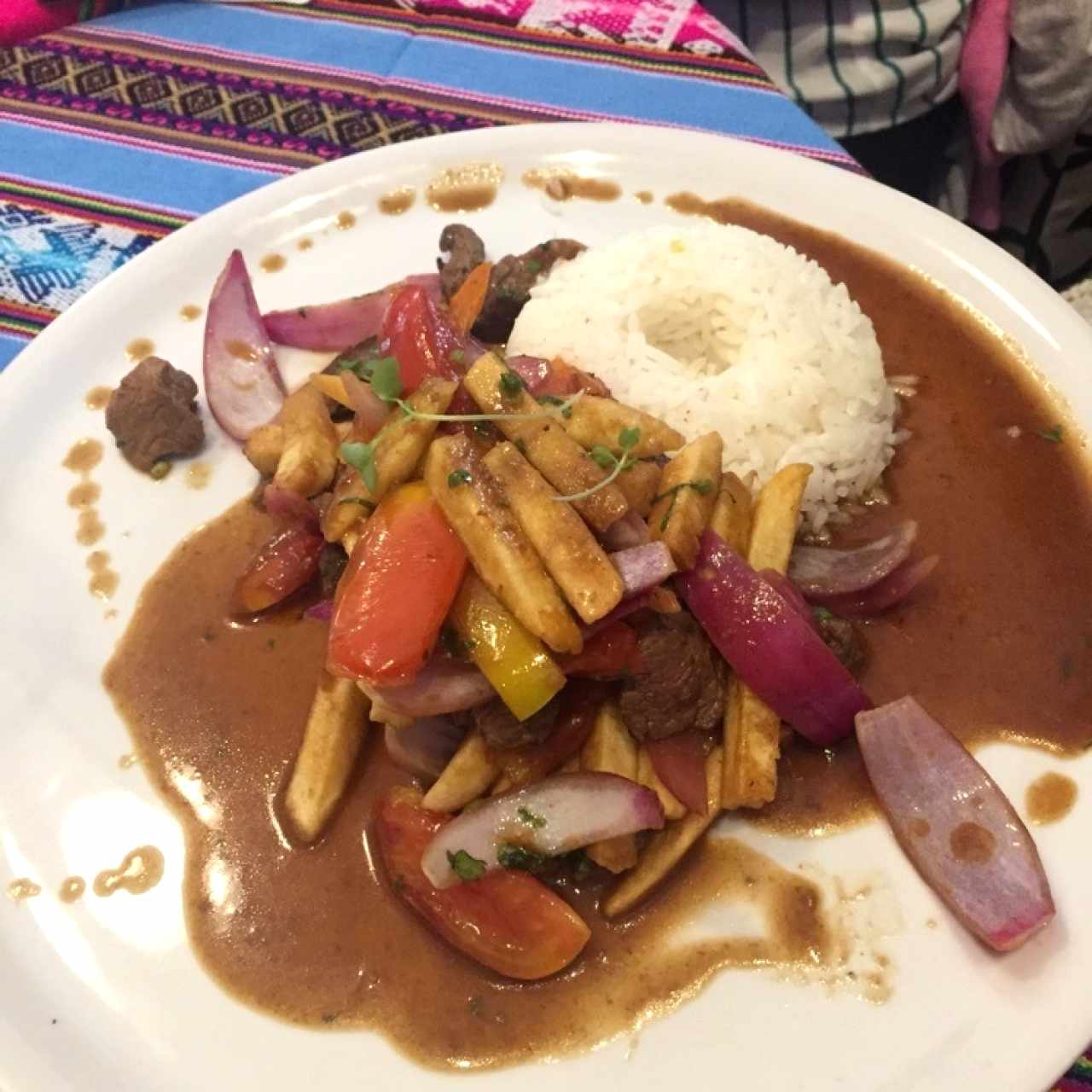 lomo saltado