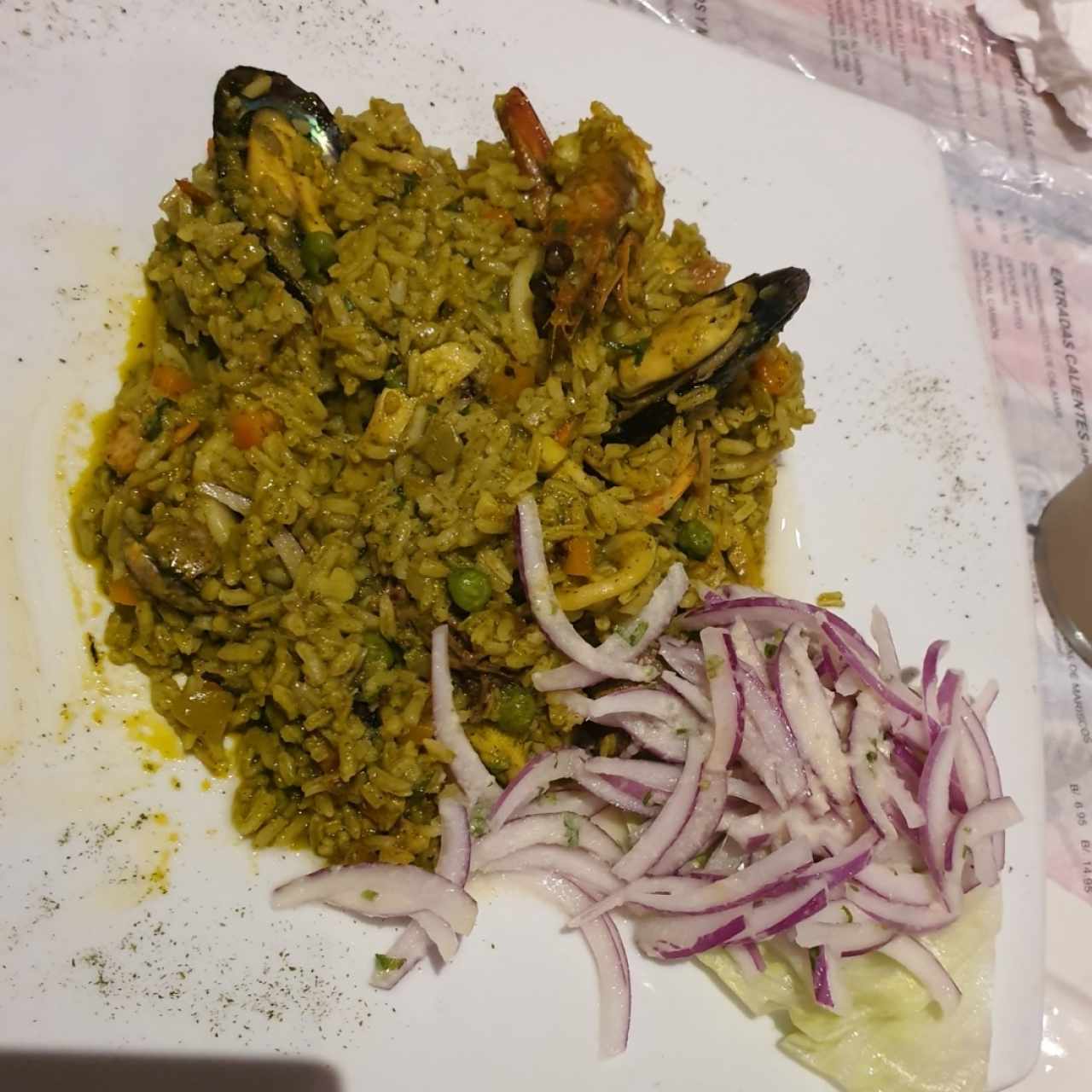 Arroz verde a la chiclayana