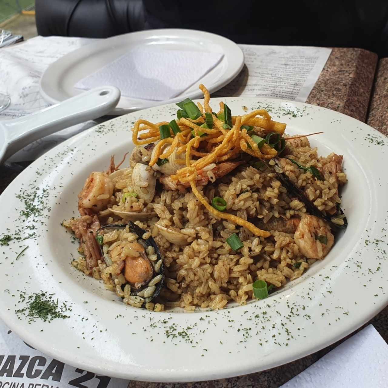 Arroz Chaufa de Mariscos