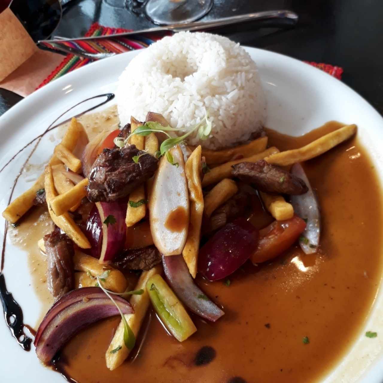 Lomo Saltado