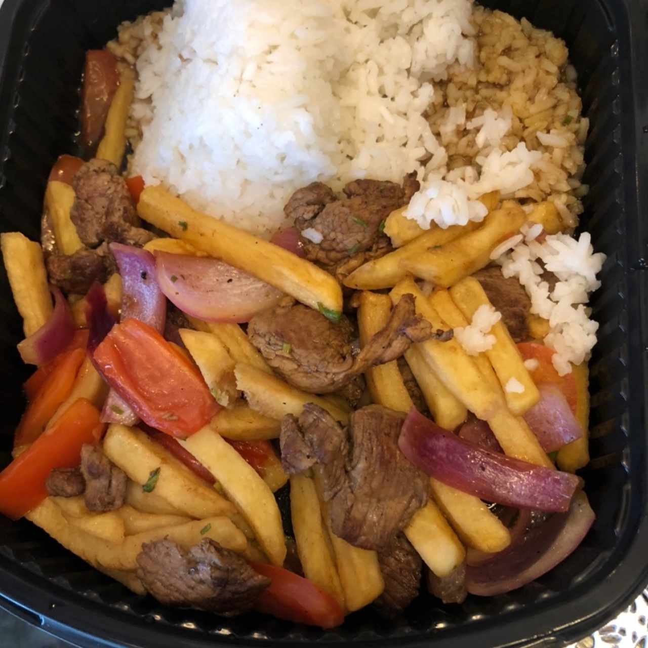 lomo saltado