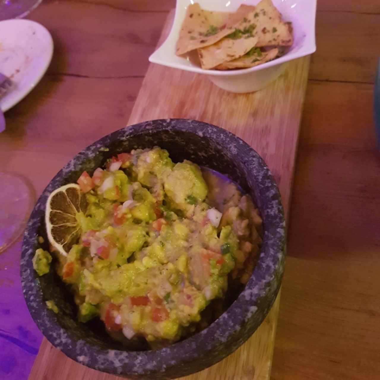 Nachos con Guacamole