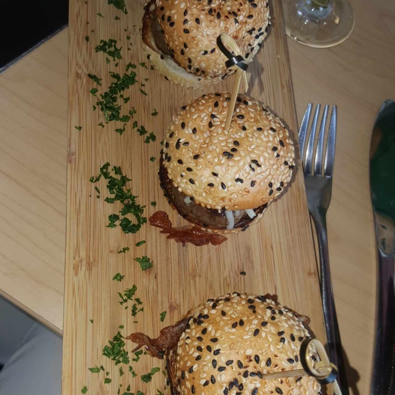 mini burgers