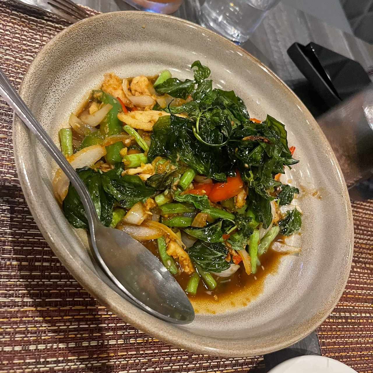 THAI BASIL (Pad Kra Pao)