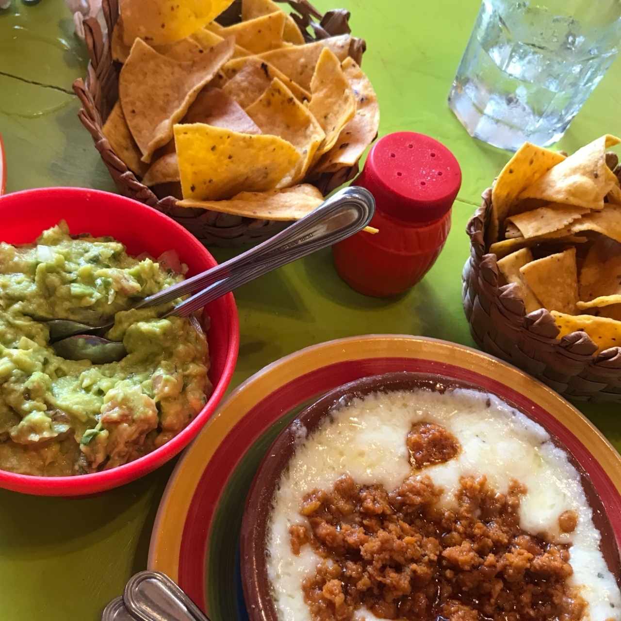 queso fundido y guacamole 😘 in love 