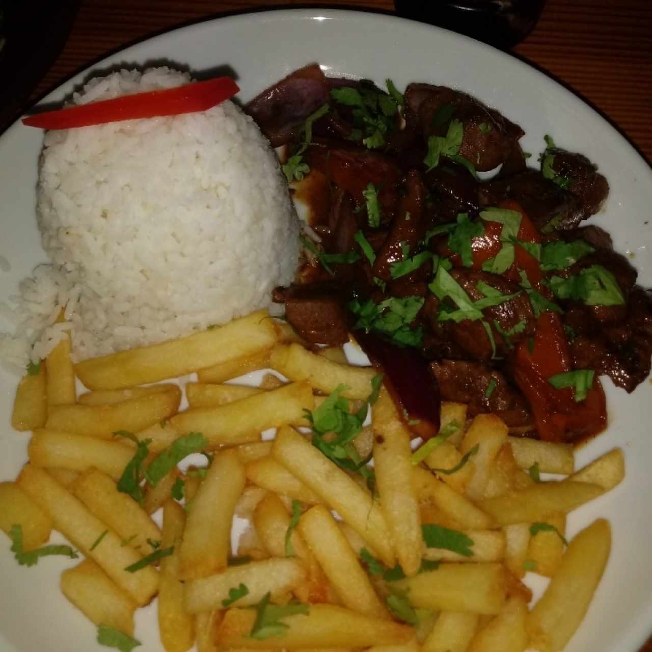 lomo saltado