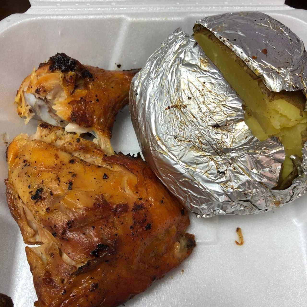 pollo y papa asada