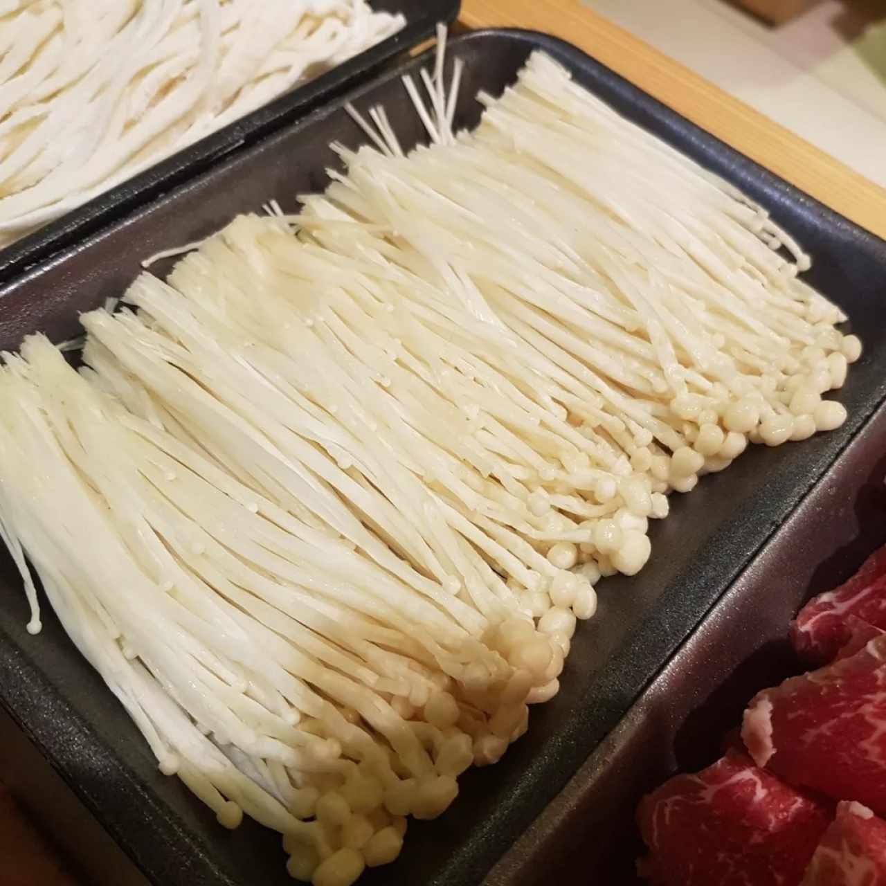 Acompañamientos variados - Enoki mushroom