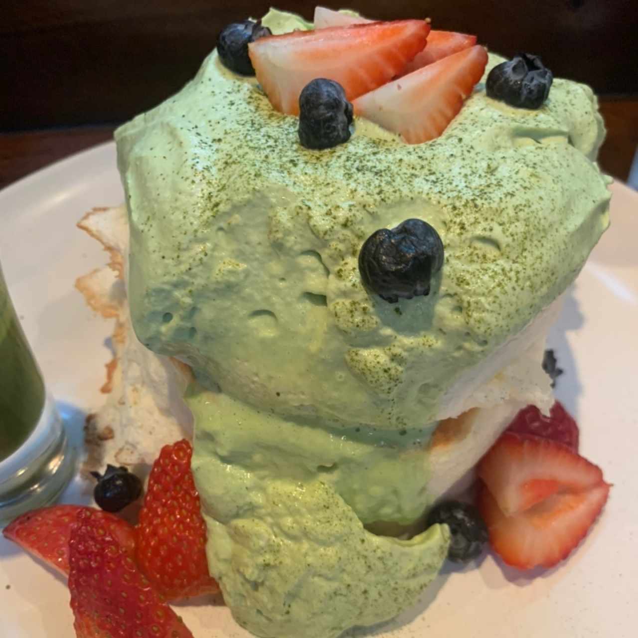 PANCAKES DULCES - FLUFFY MATCHA PANCAKES