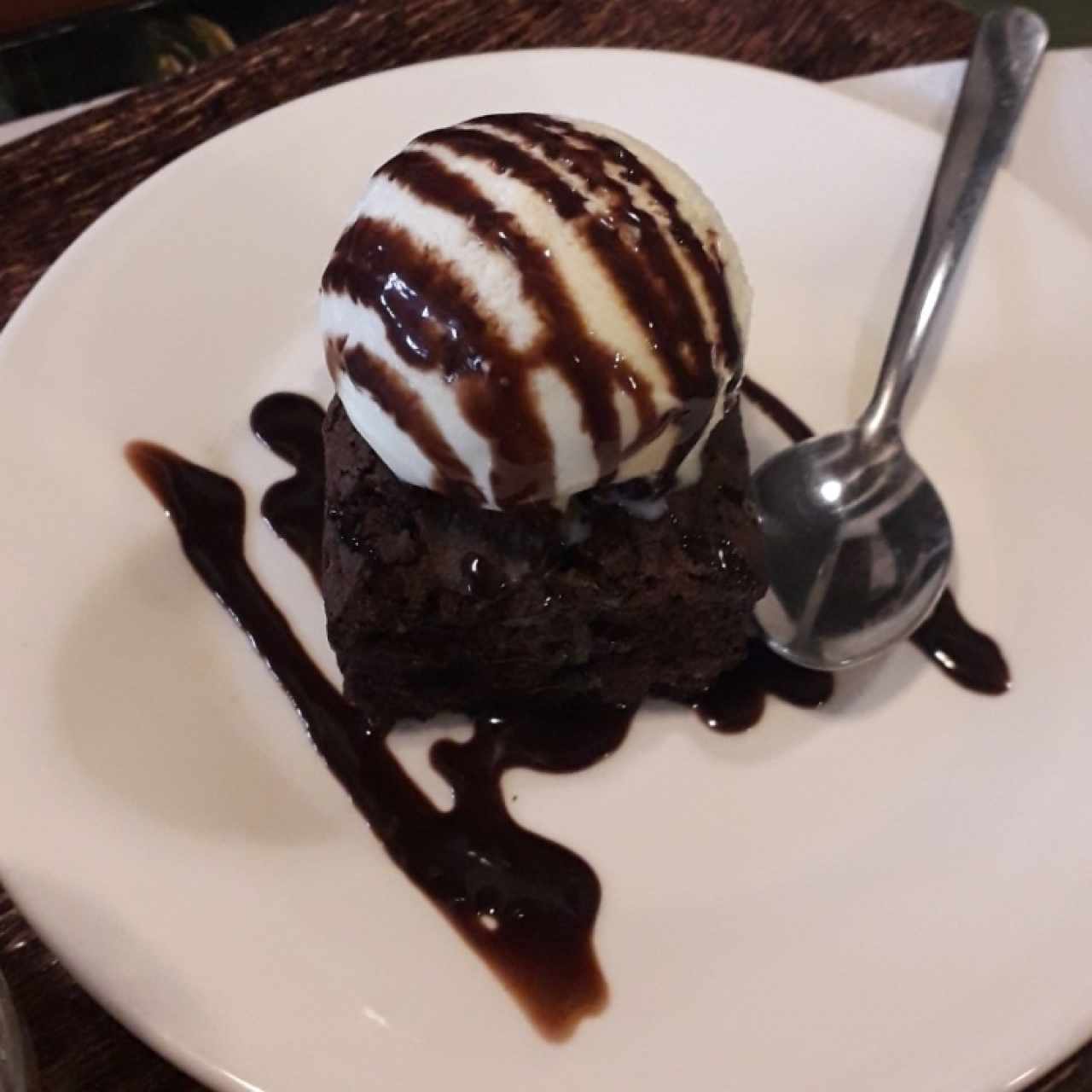 Brownie con Helado