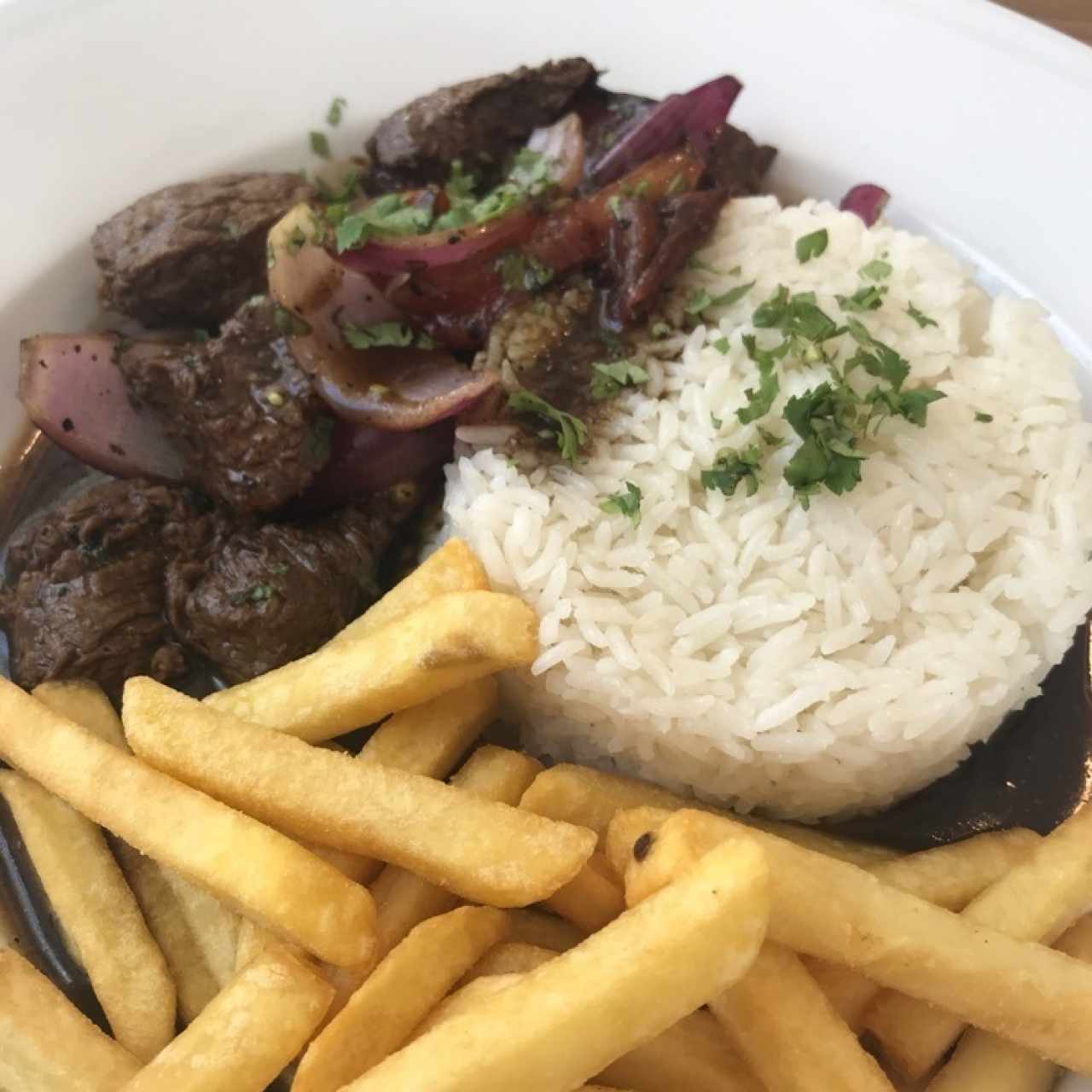 Lomo Saltado