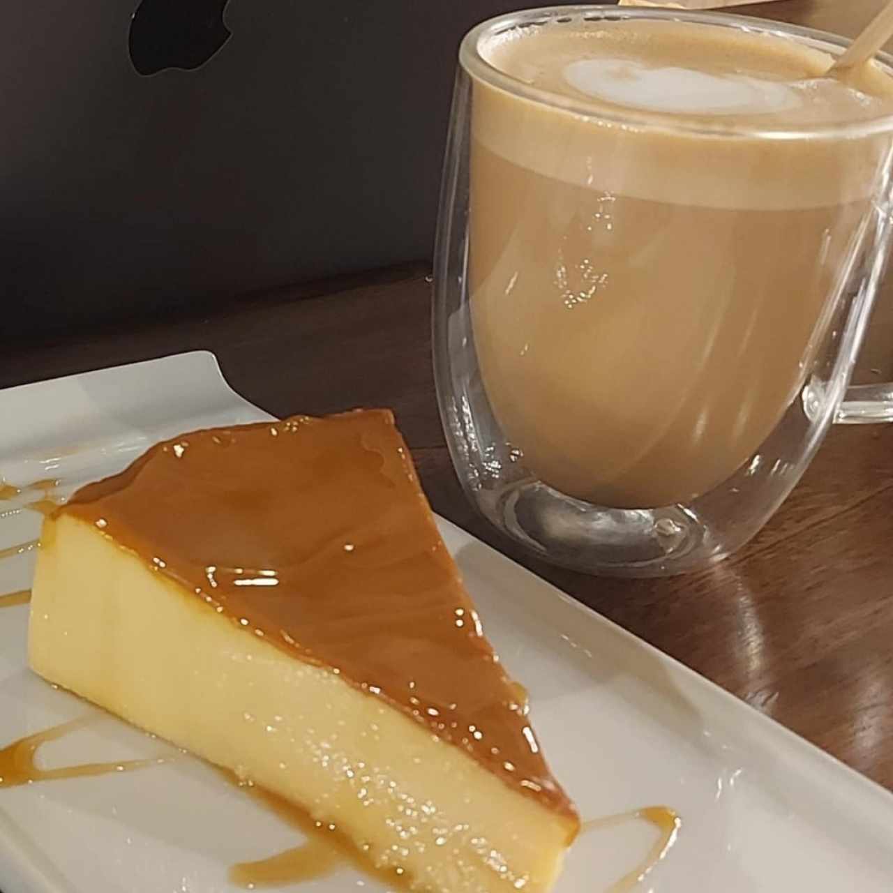  Cappuccino y Flan