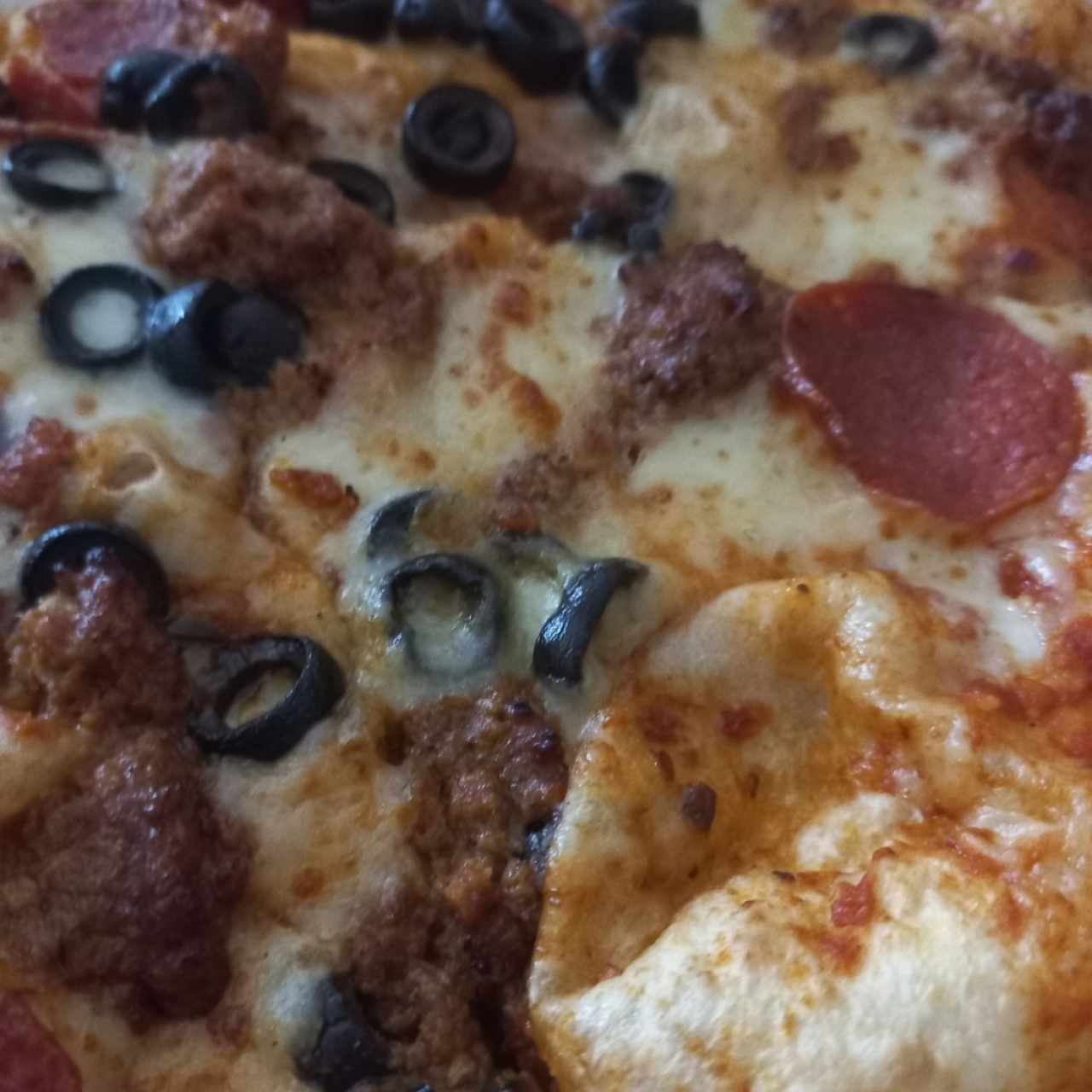 Pizza con carne molida