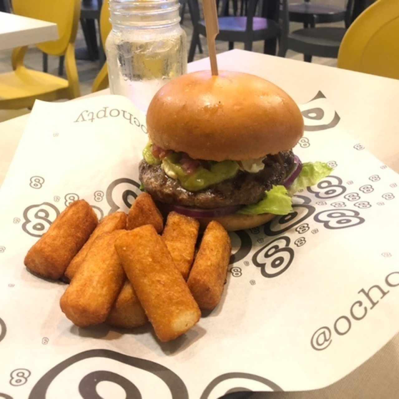 Hamburguesa con Guacamole