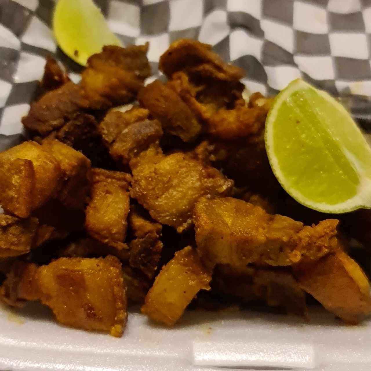 CHICHARRONES 