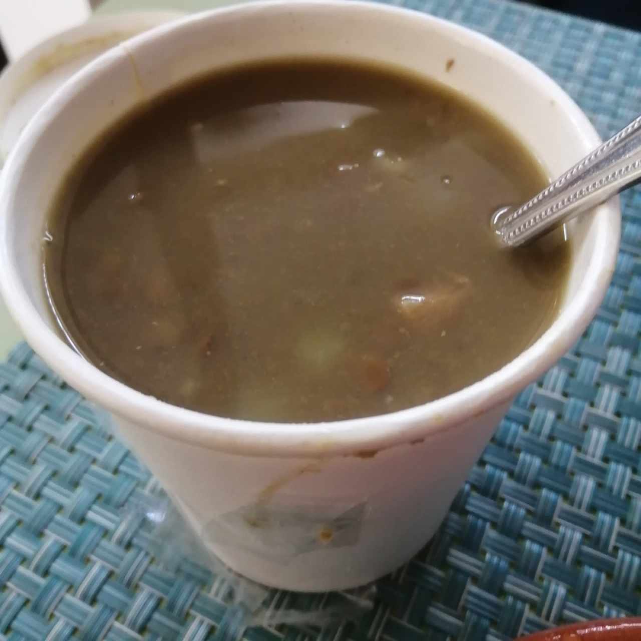 Sopa de lentejas 