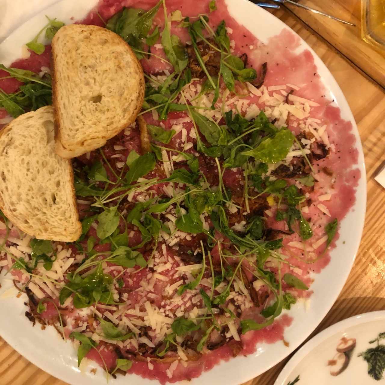 carpaccio de res , buenisimo 