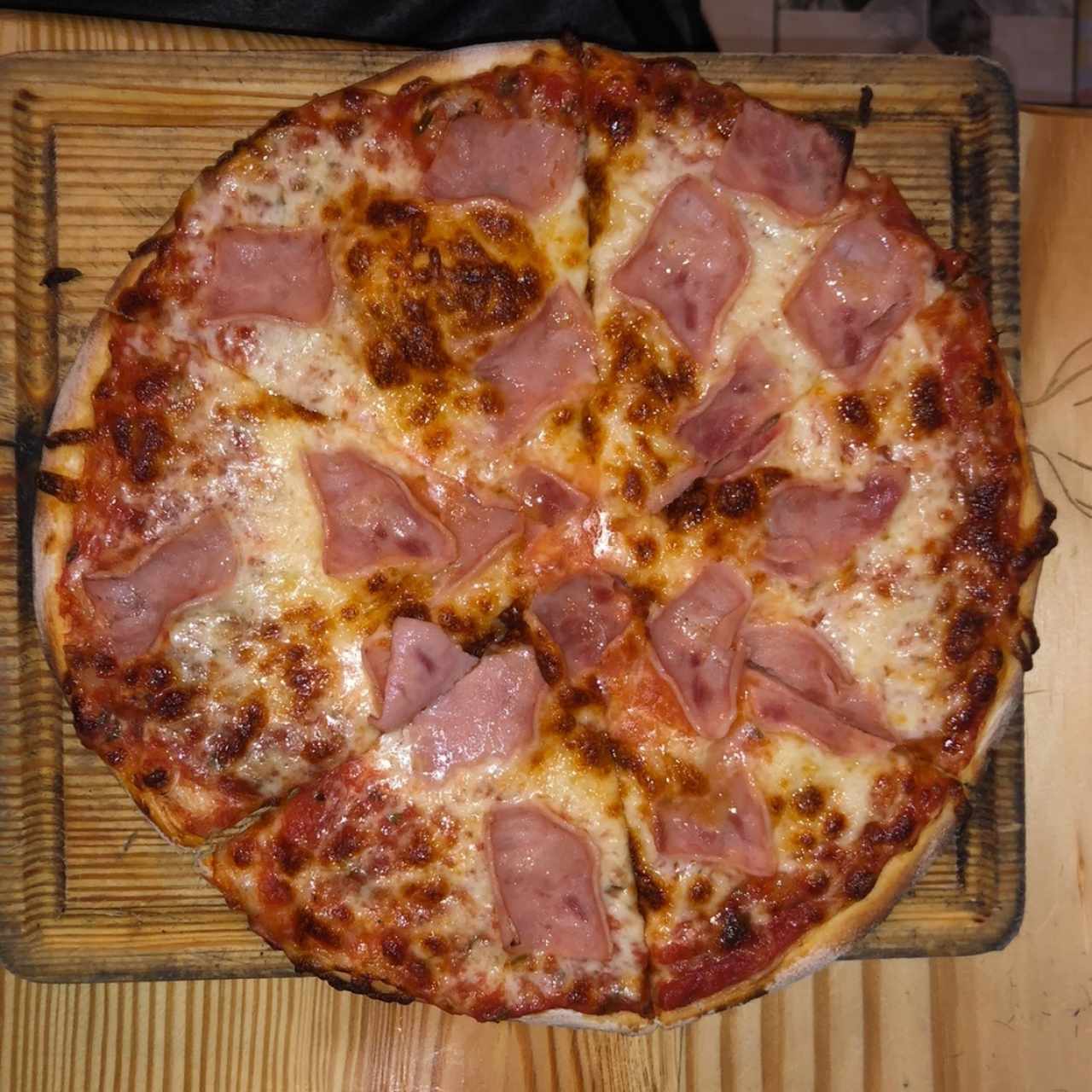 Pizza de Jamon