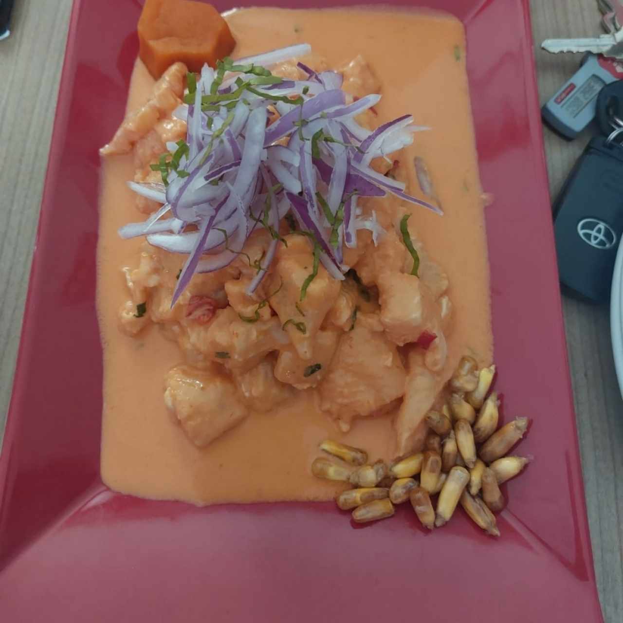 Ceviche de pescado en salsa rocoto