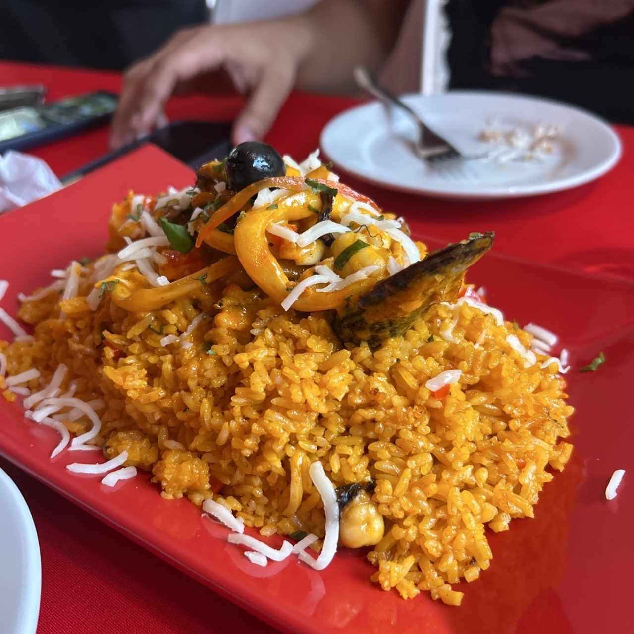 PLATOS FUERTES - Arroz Con Mariscos