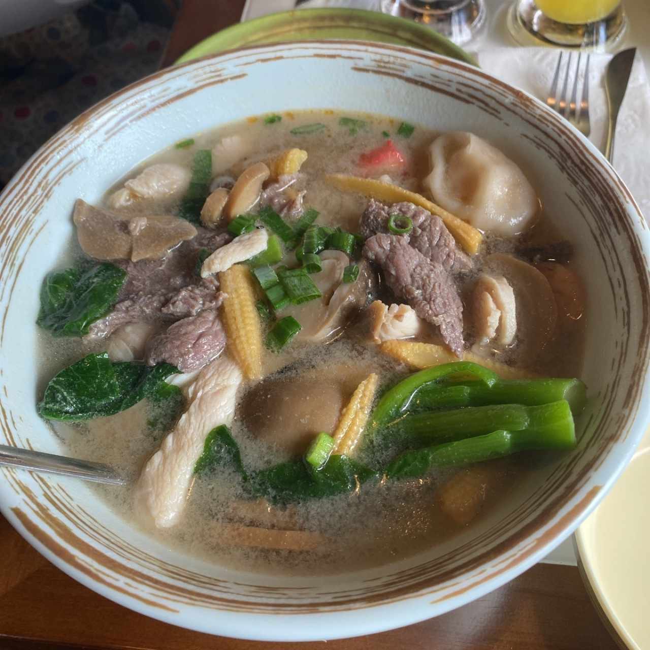 Sopas - Sopa Dinsatia Tang