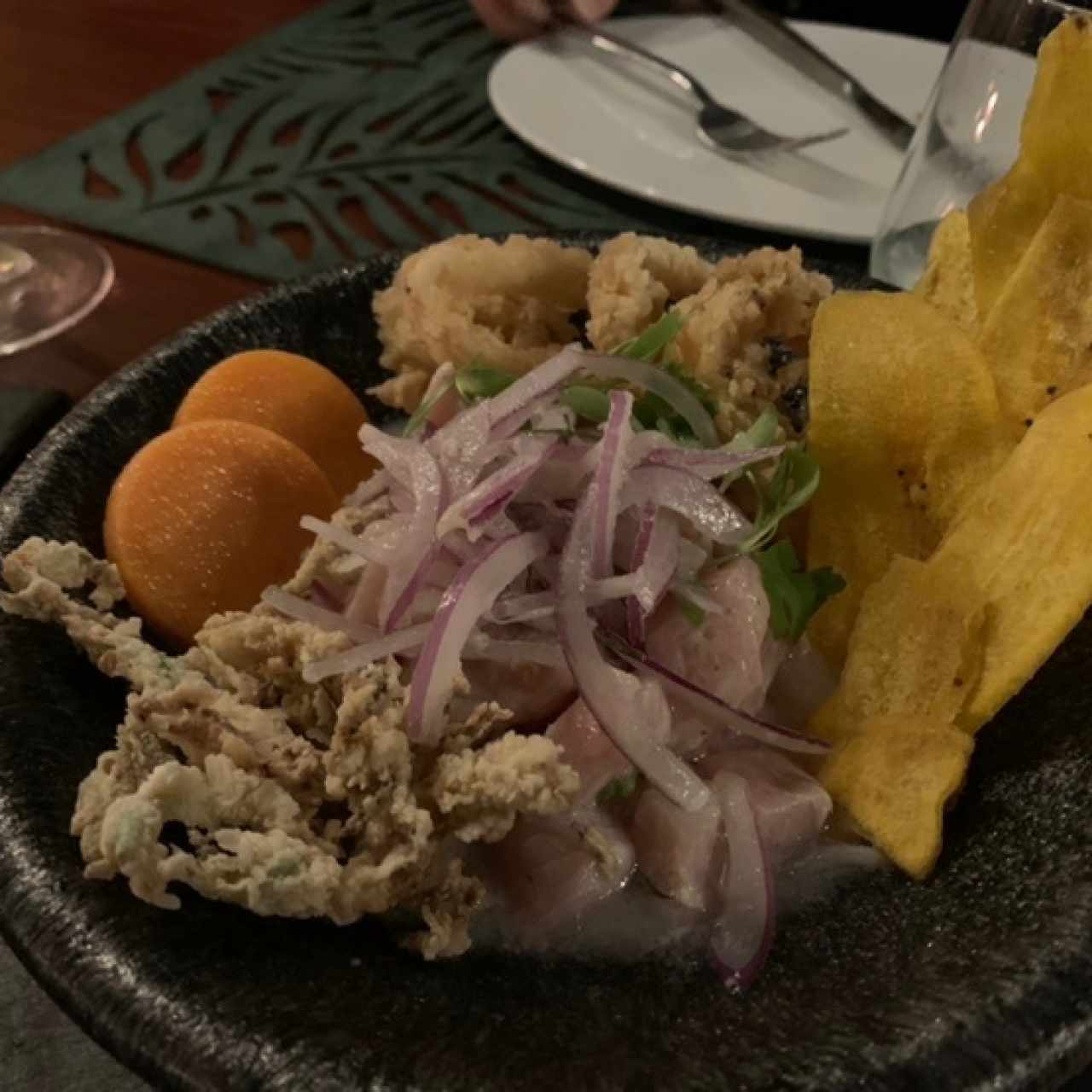 LO SALAO' - CEVICHE CARRETILLERO