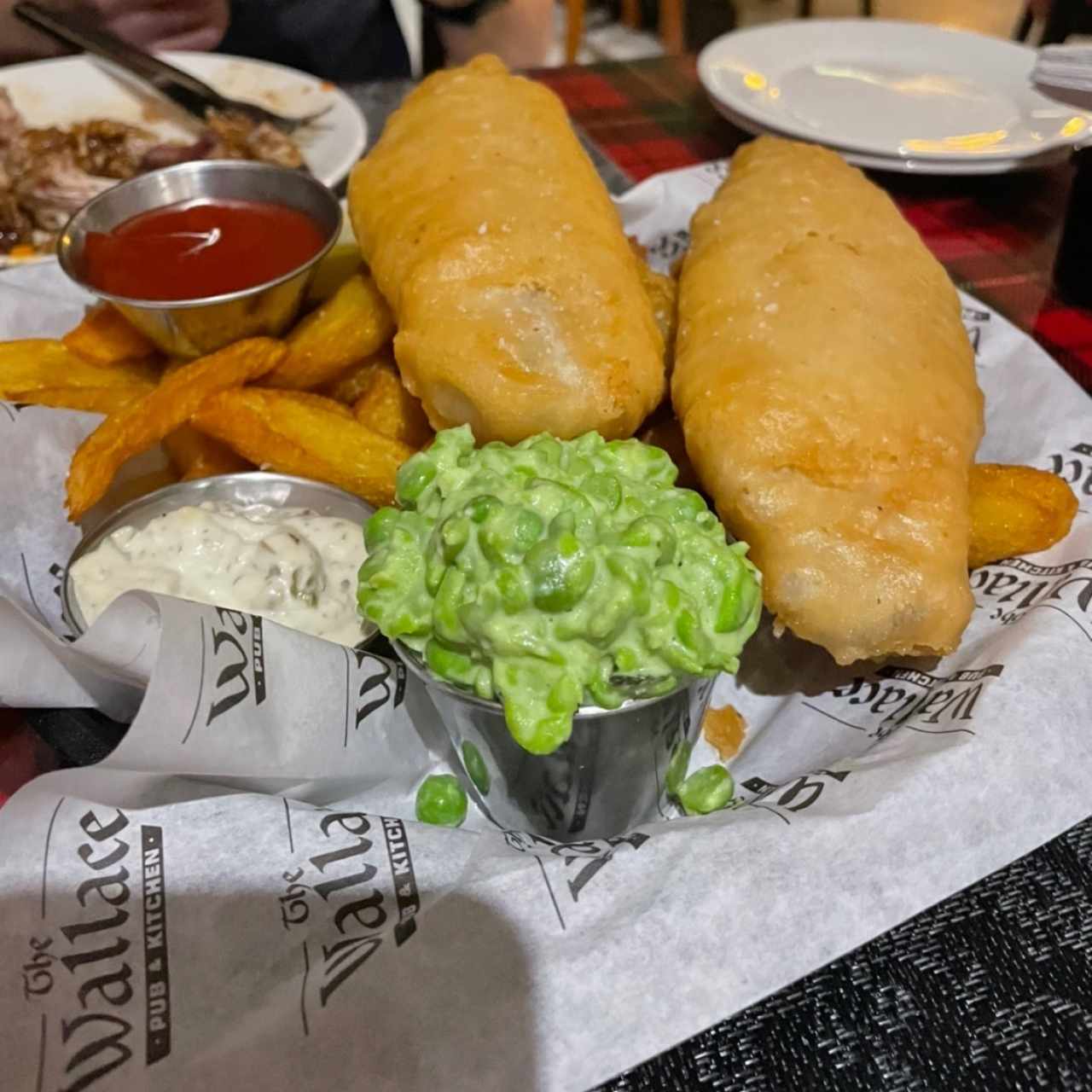 Platos fuertes - Fish and chips