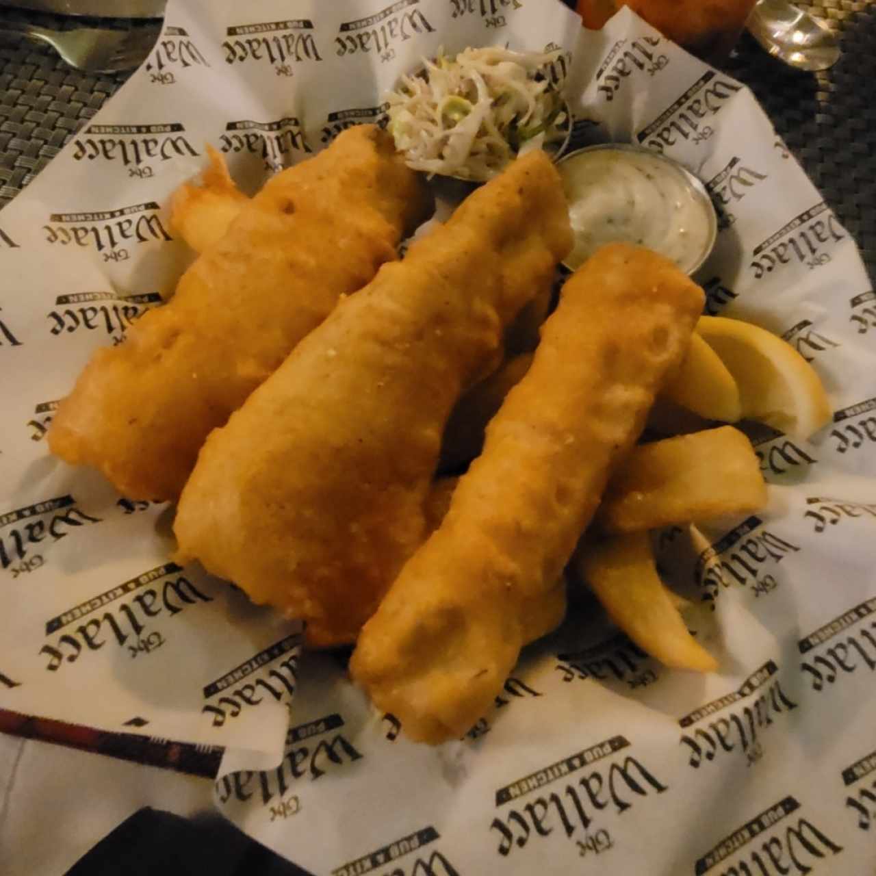 Platos fuertes - Fish and chips