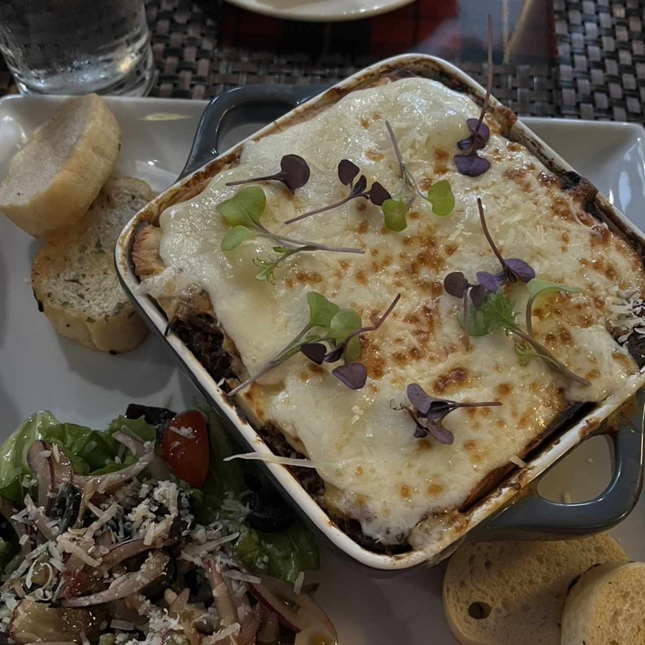 Lasagna de carne desmechada