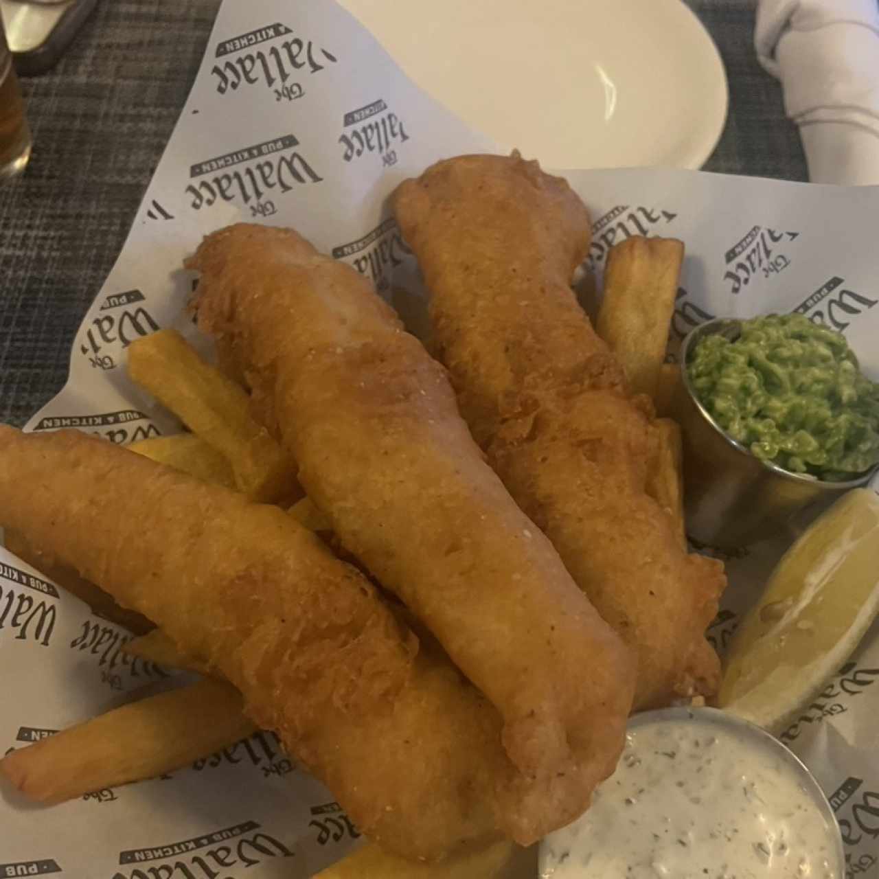 Platos fuertes - Fish and chips