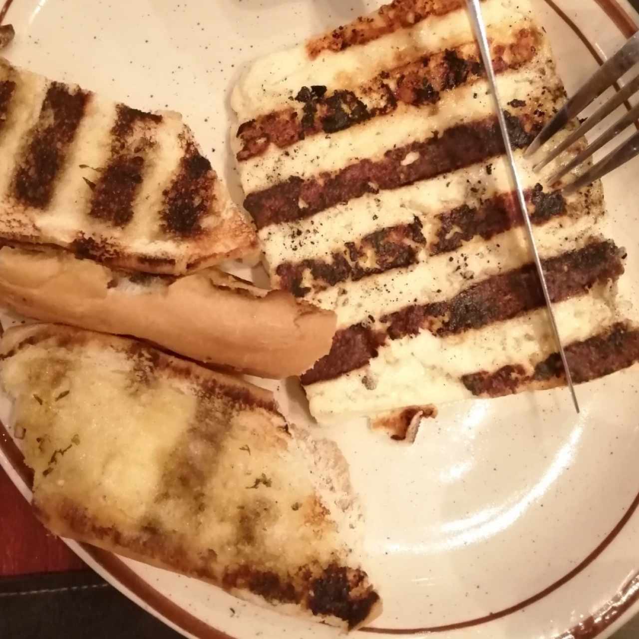 Queso a la parrilla