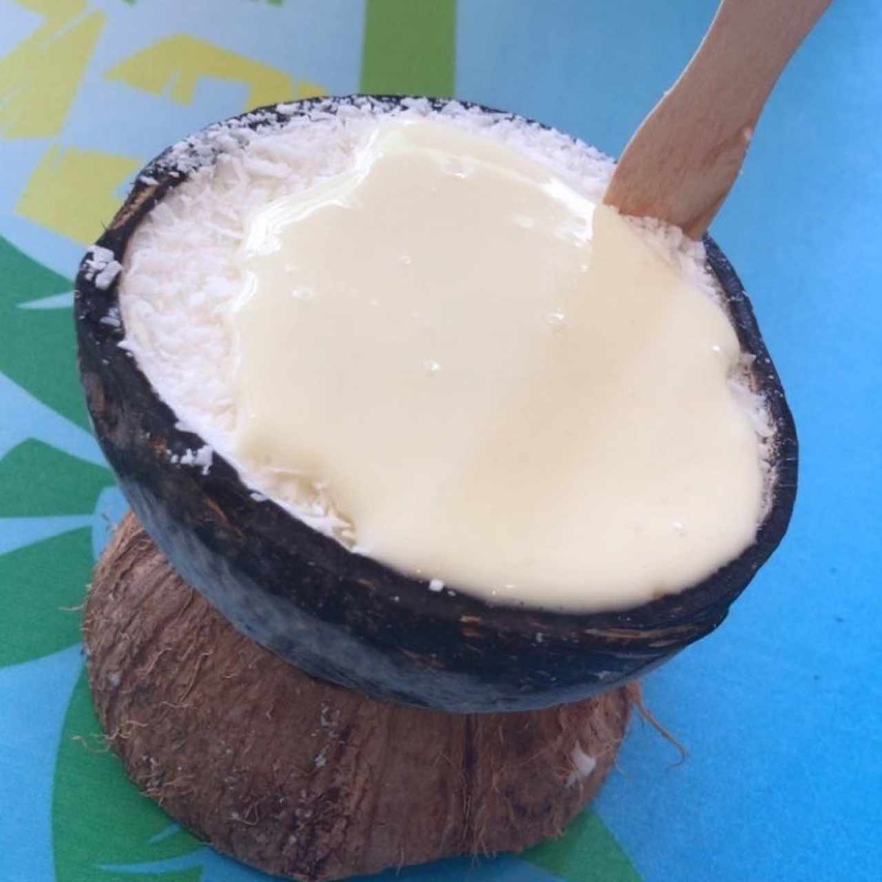 Helado de Coco con Leche Condesada