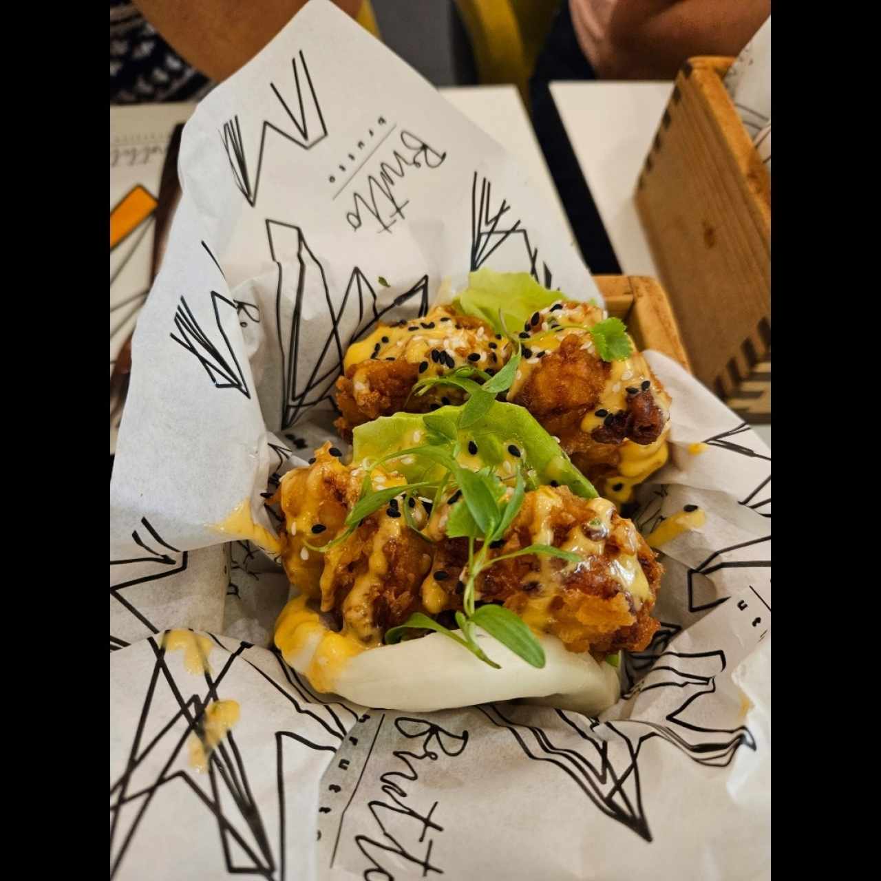 DON CRISPY SHRIMP BUNS