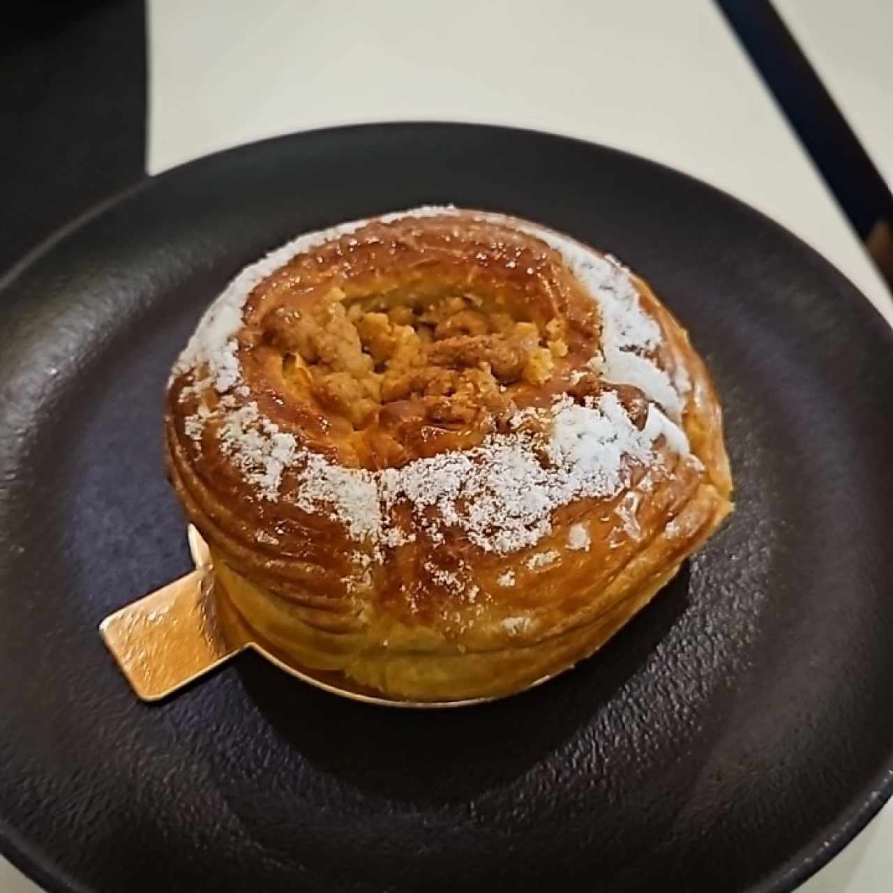 CRUFFIN DE COFFEE CAKE