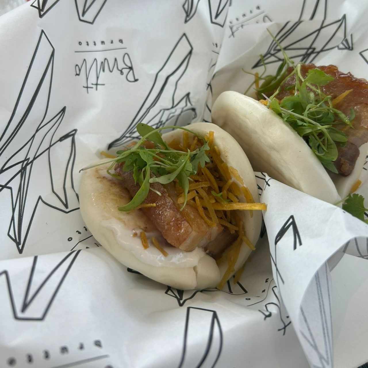 Small Eats - Cochinillo Buns