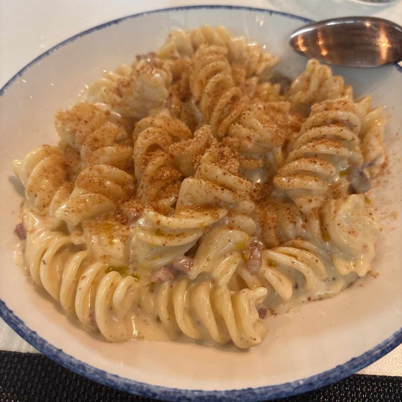 Fusilli Giganti Di Gragnano Al Parmigiano Trufado