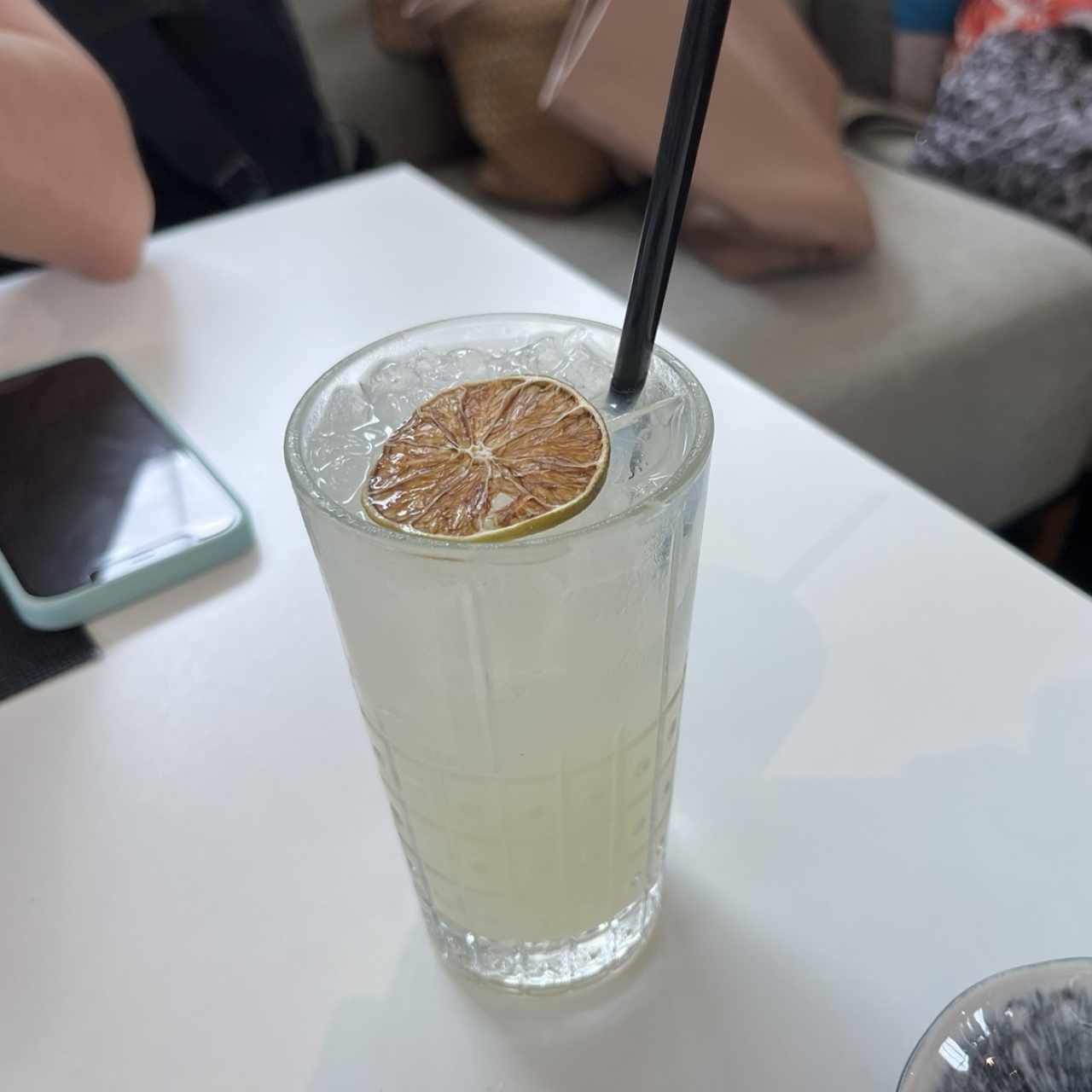 Limonada con Hierbabuena 