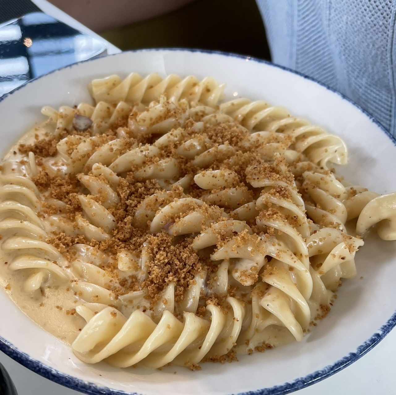 Fusilli Giganti Di Gragnano Al Parmigiano Trufado