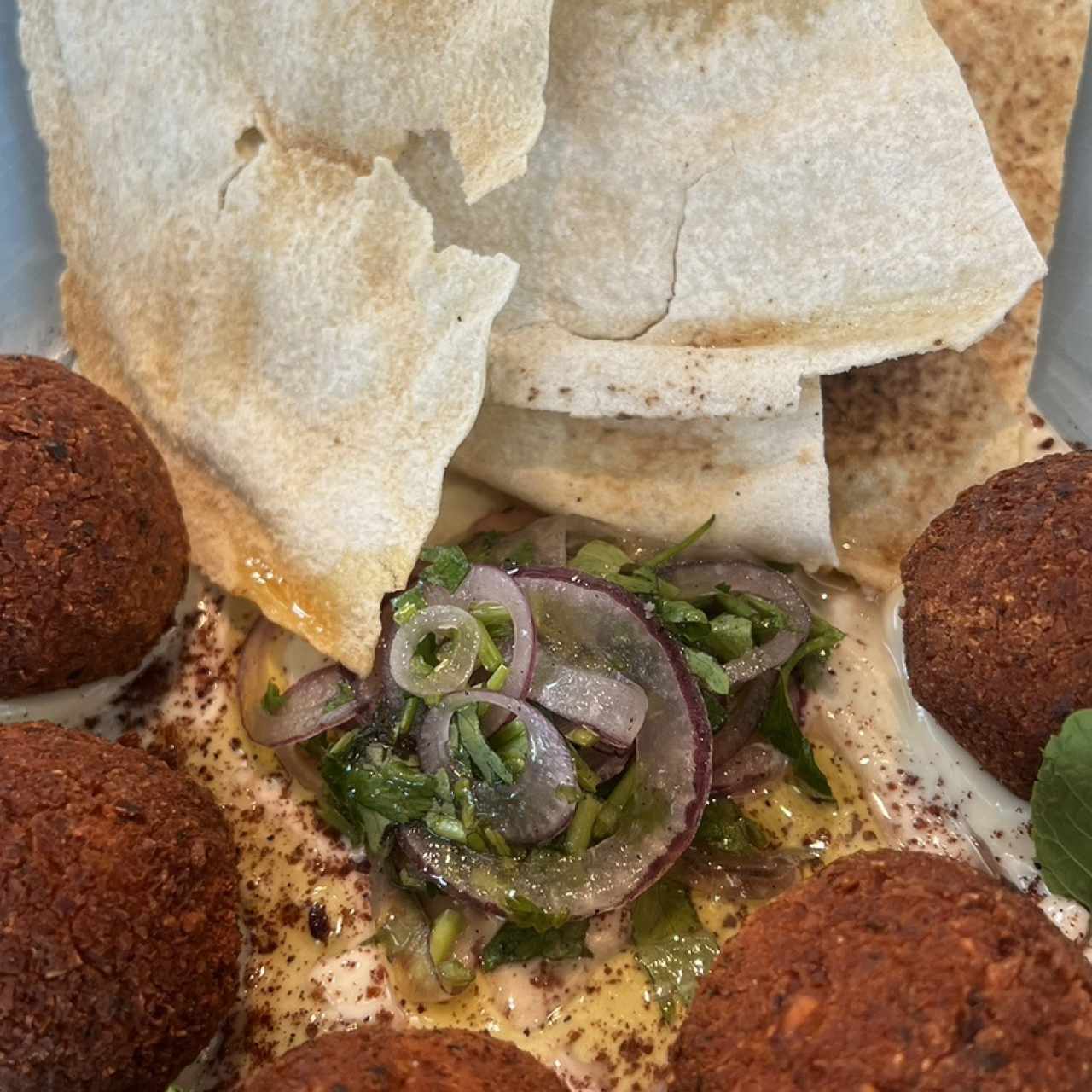 Hummus y falafel