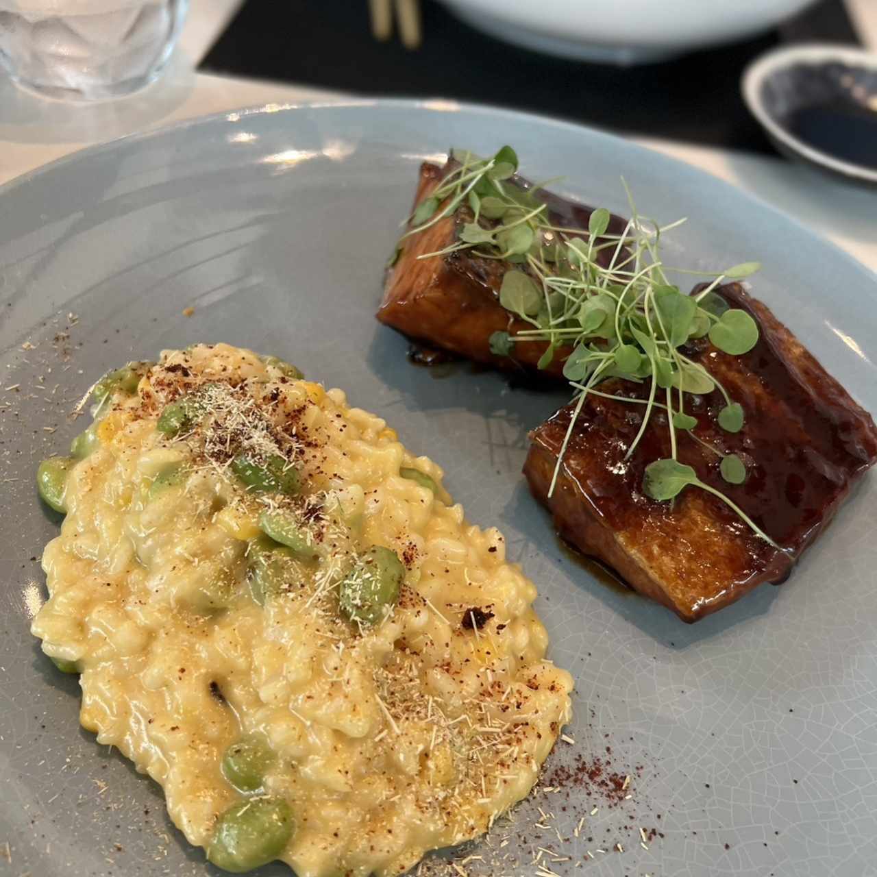 King Salmón y Corn Risotto