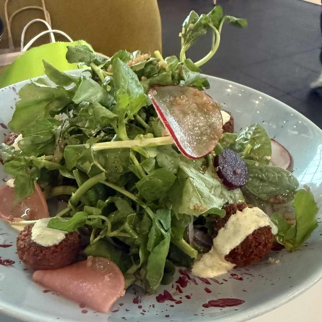 Greens - ENSALADA BRUTTO