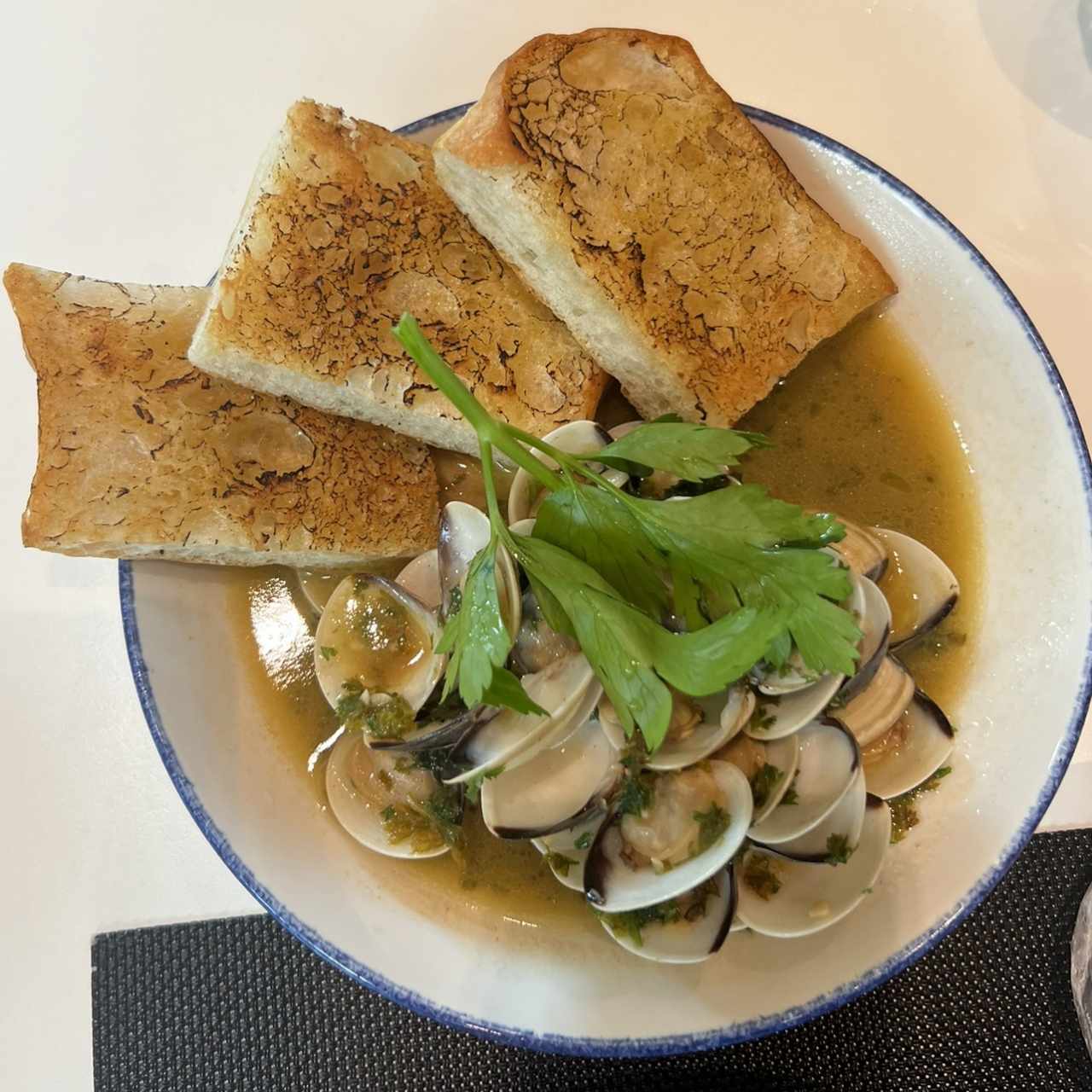 Vongole Ciabatta