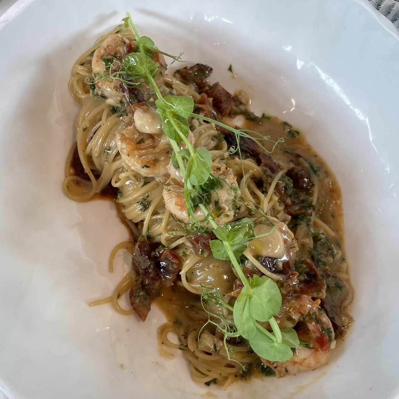 Vermicelli Aglio, olio e gamberi