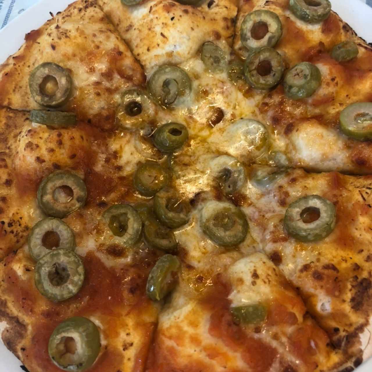 Pizza de niños con aceitunas 