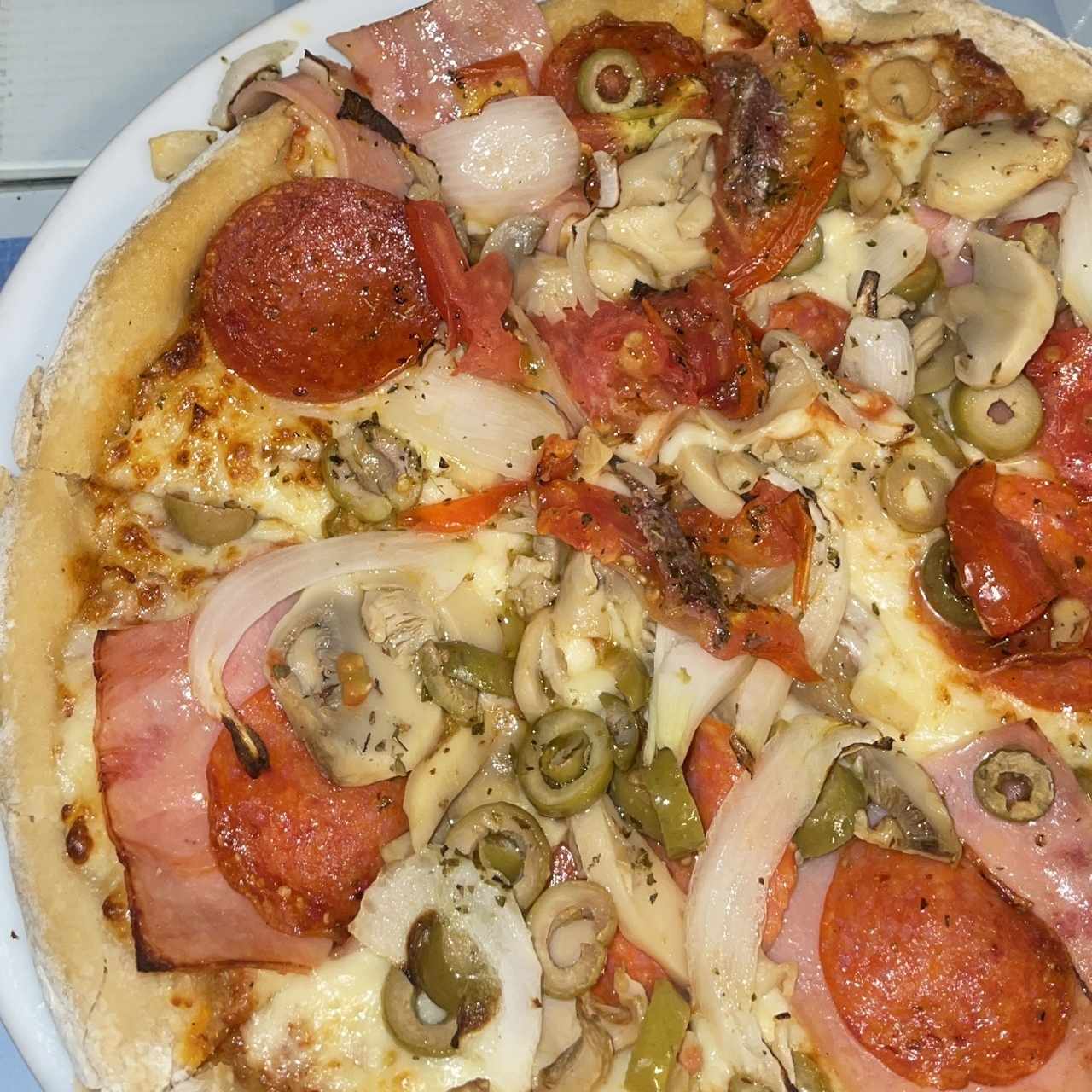 Pizzas especiales - Pizza atheniense