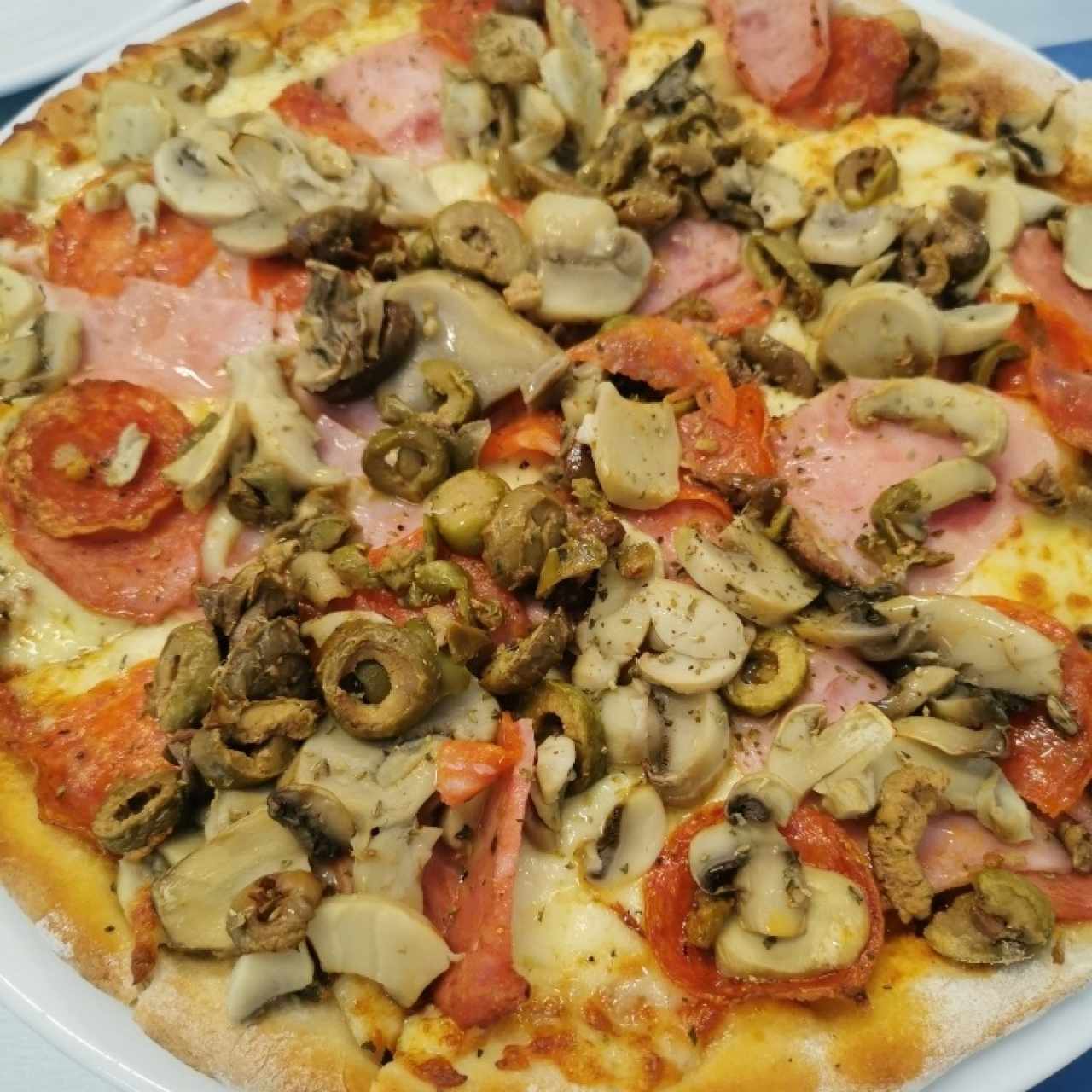 Pizza combinación 