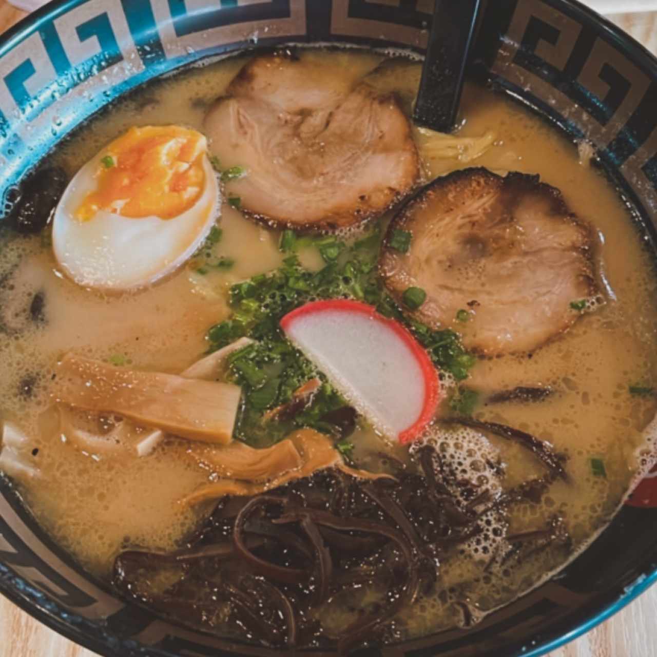 TONKOTSU