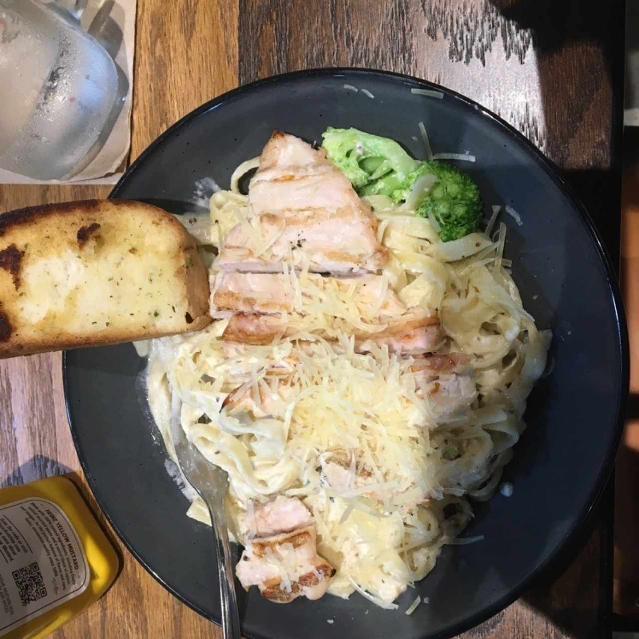 Chicken & Broccoli Alfredo Pasta