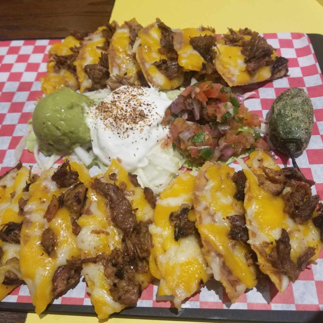 nachos brisket