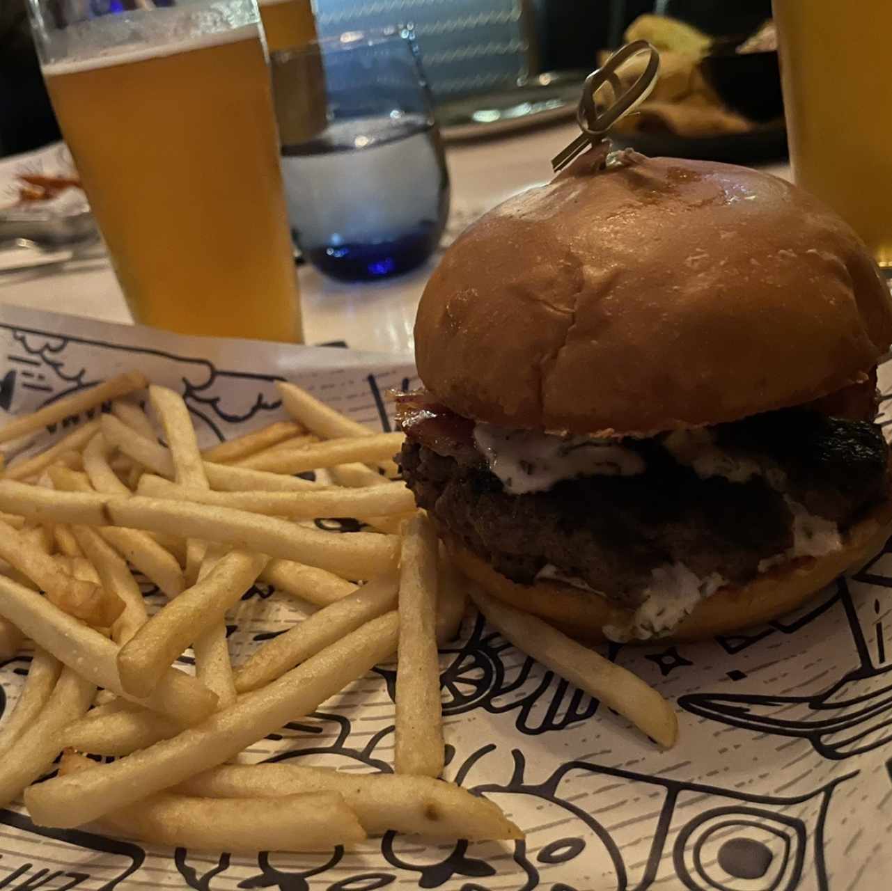 Blue Moon Burguer